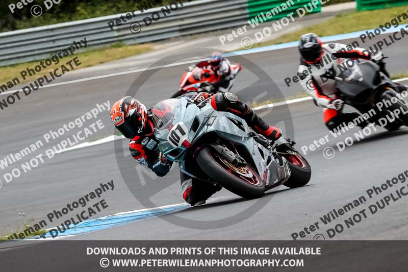 estoril;event digital images;motorbikes;no limits;peter wileman photography;portugal;trackday;trackday digital images